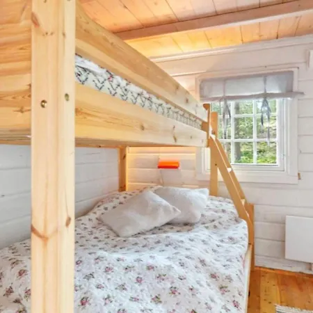 8 Person In Lesjaskog Bjorli